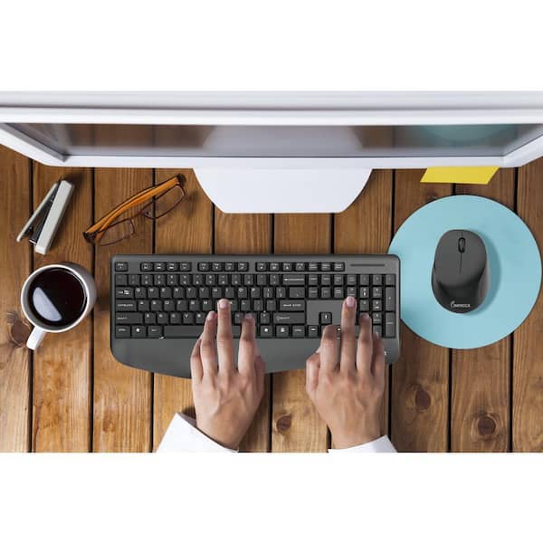 Ergonomic keyboard and mouse on desk